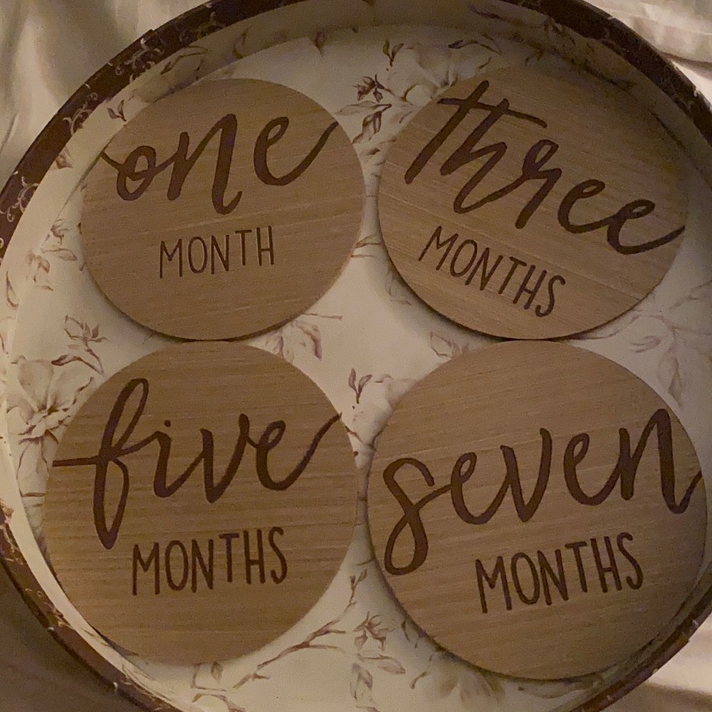 Wooden Monthly Milestone Photo Prop